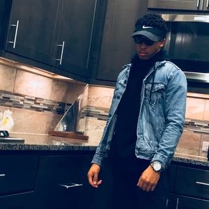 Meet your Posher, Matthew